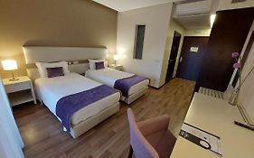 Hotel Monte Lírio